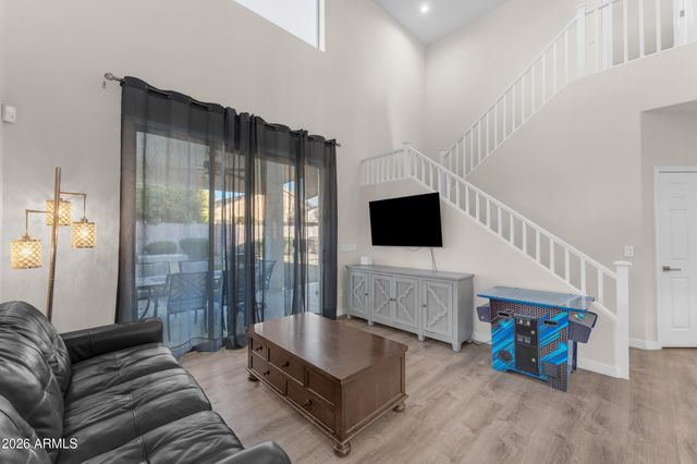 6113 S ROGER Way, Chandler, AZ 85249