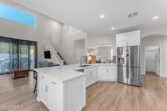 6113 S ROGER Way, Chandler, AZ 85249