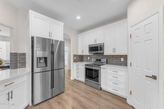 6113 S ROGER Way, Chandler, AZ 85249