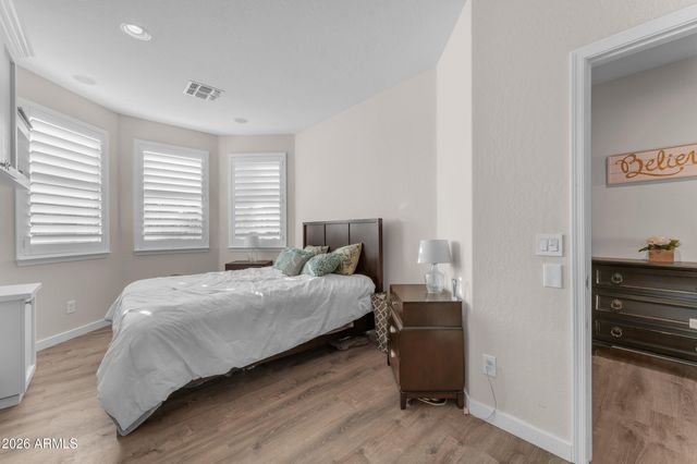 6113 S ROGER Way, Chandler, AZ 85249