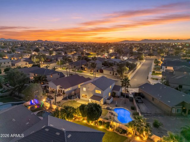 6113 S ROGER Way, Chandler, AZ 85249