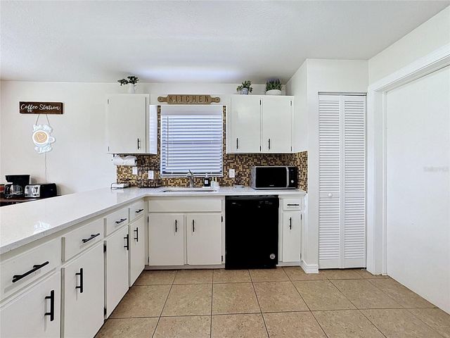 1716 TERRY CIRCLE NE, Winter Haven, FL 33881