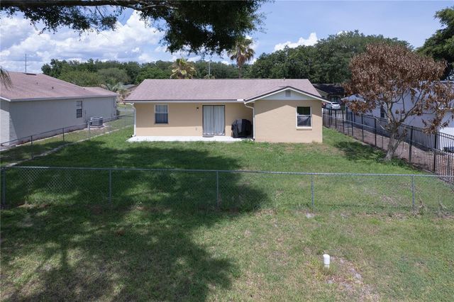 1716 TERRY CIRCLE NE, Winter Haven, FL 33881