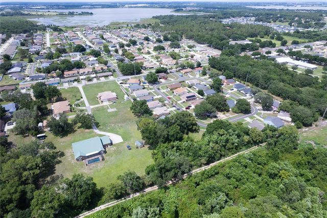 1716 TERRY CIRCLE NE, Winter Haven, FL 33881