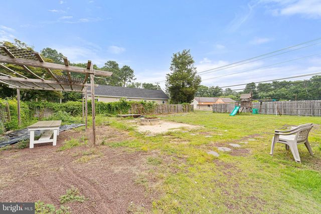 5 SICKLERVILLE RD, Sicklerville, NJ 08081