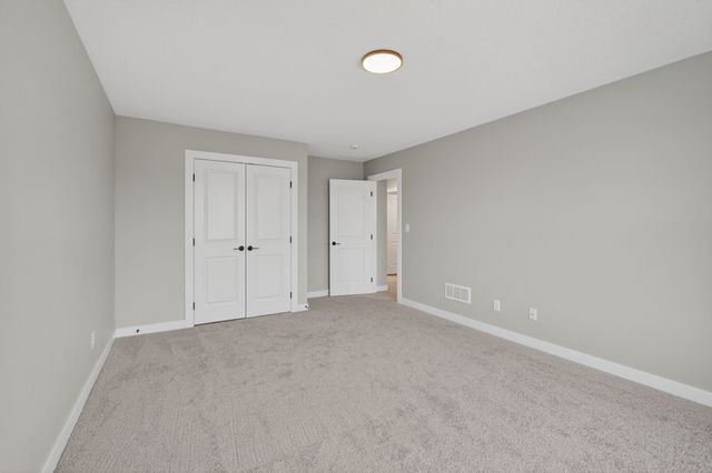 5420 153rd Street, Urbandale, IA 50323