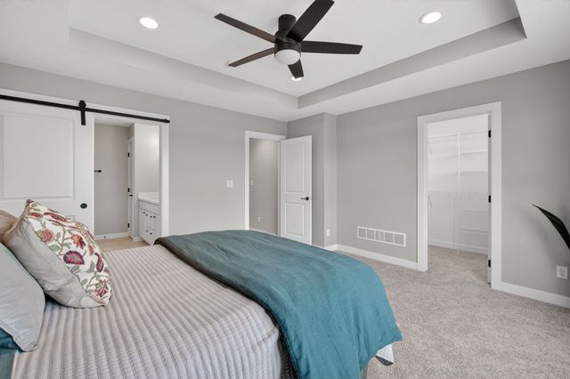 5420 153rd Street, Urbandale, IA 50323