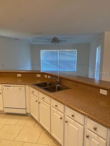 28 FIRETHORN LANE, Palm Coast, FL 32137