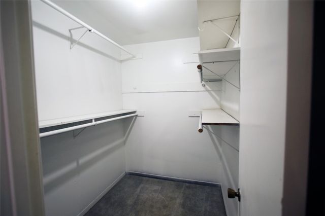 4105 Vista Road 1, Pasadena, TX 77504