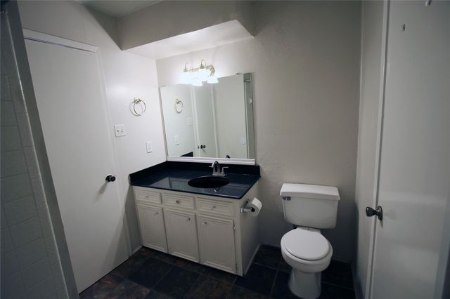 4105 Vista Road 1, Pasadena, TX 77504