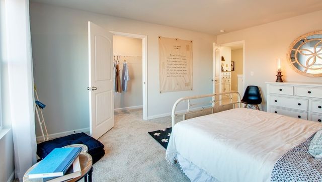 1009 Linn Cove Ct, Gallatin, TN 37066