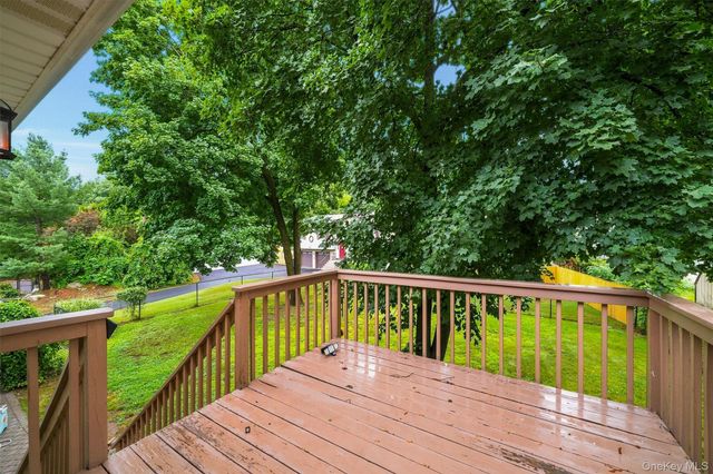30 Suffern Road, Hillburn, NY 10931