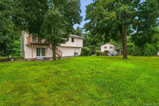 30 Suffern Road, Hillburn, NY 10931