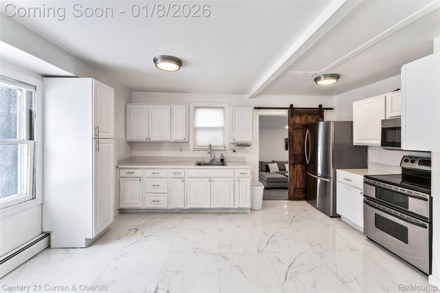 28854 Hennepin, Garden City, MI 48135