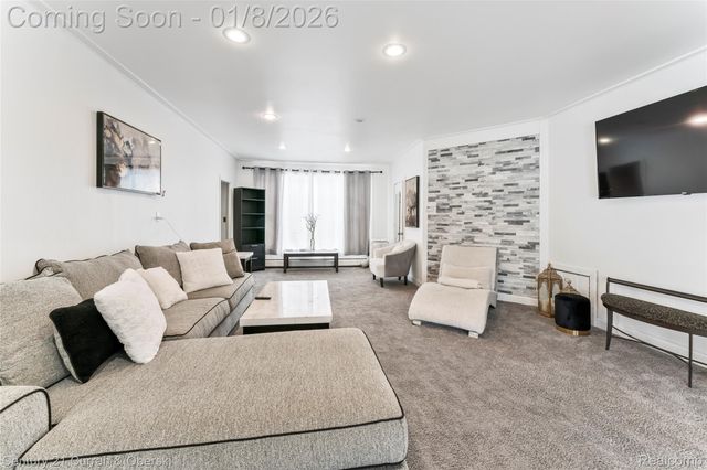 28854 Hennepin, Garden City, MI 48135