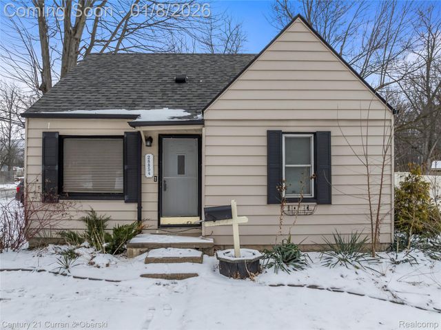 28854 Hennepin, Garden City, MI 48135