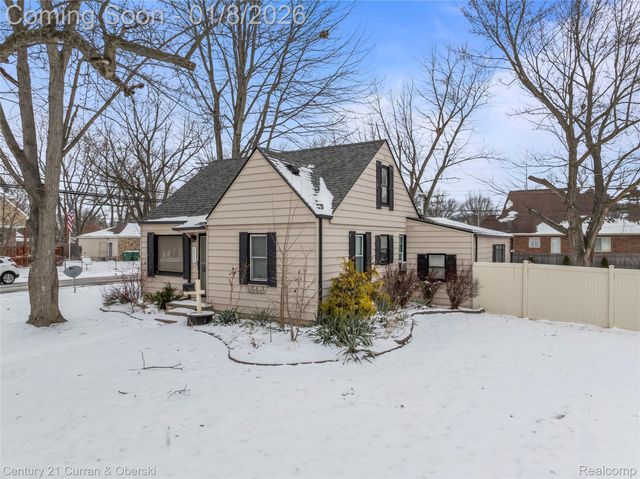 28854 Hennepin, Garden City, MI 48135