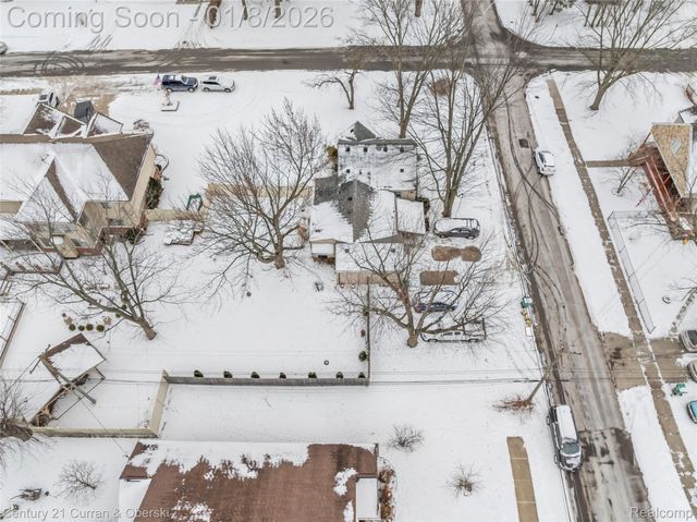 28854 Hennepin, Garden City, MI 48135