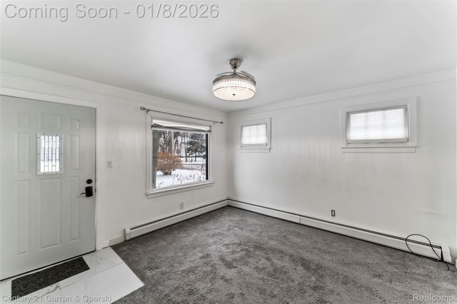 28854 Hennepin, Garden City, MI 48135