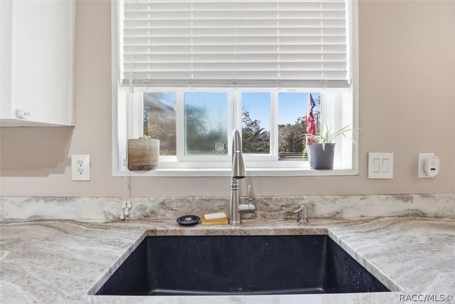 6457 N Zircon Point, Dunnellon, FL 34433