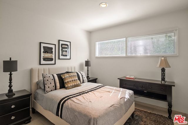 10853 Via Verona Street, Los Angeles, CA 90077