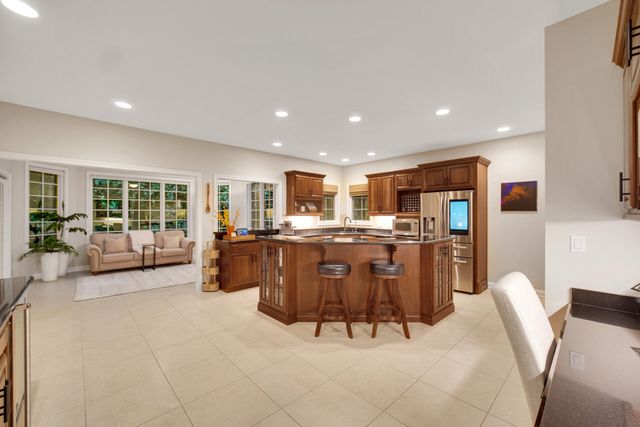 53 Braemar Drive, Valparaiso, IN 46385