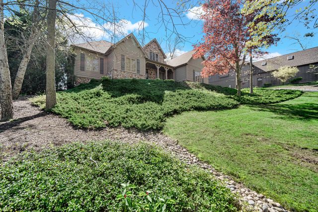 53 Braemar Drive, Valparaiso, IN 46385