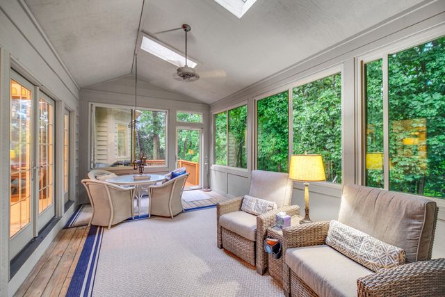 53 Braemar Drive, Valparaiso, IN 46385