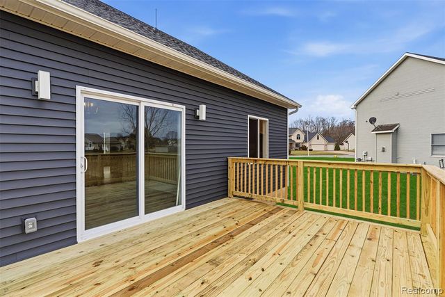 6344 Boulder Drive, Flushing, MI 48433