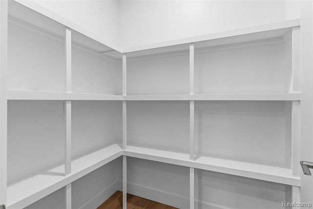 6344 Boulder Drive, Flushing, MI 48433