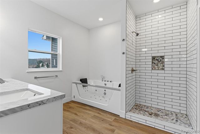 6344 Boulder Drive, Flushing, MI 48433