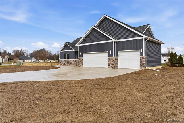 6344 Boulder Drive, Flushing, MI 48433