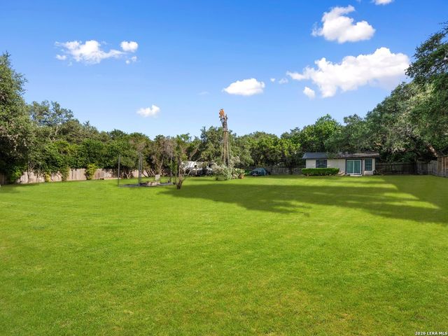 8638 CLASSIC OAKS LN, San Antonio, TX 78255