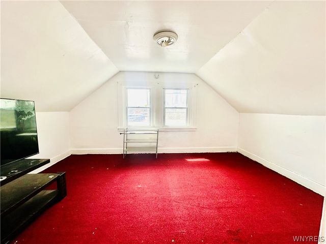 129 Clarence Avenue, Buffalo, NY 14215