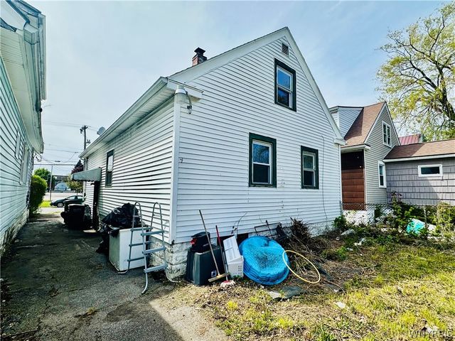 129 Clarence Avenue, Buffalo, NY 14215