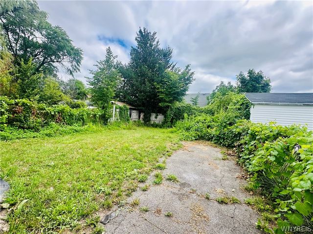 129 Clarence Avenue, Buffalo, NY 14215