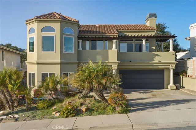 692 Shamrock, Pismo Beach, CA 93449