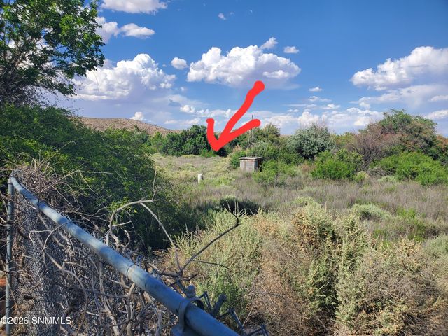13882 N Valley Drive, Las Cruces, NM 88007