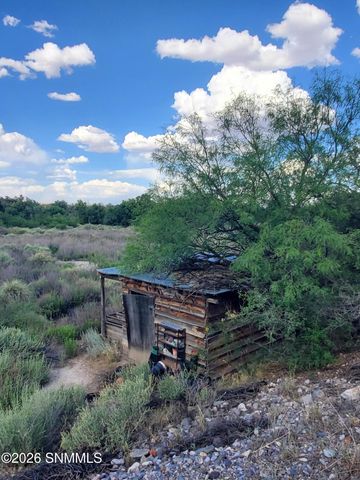 13882 N Valley Drive, Las Cruces, NM 88007