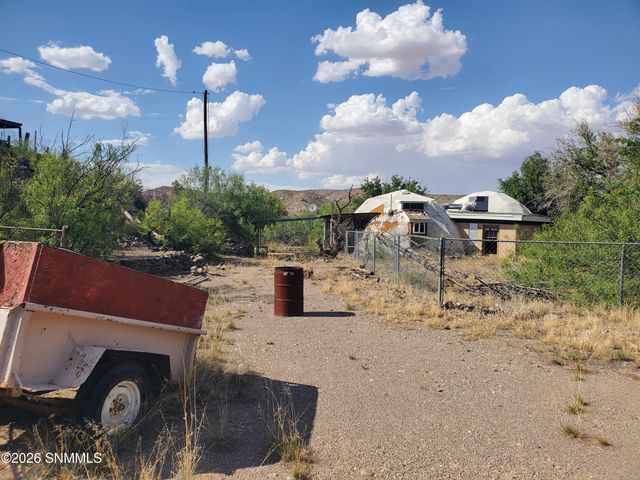 13882 N Valley Drive, Las Cruces, NM 88007