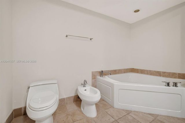 18201 Collins Avenue 2008, Sunny Isles Beach, FL 33160