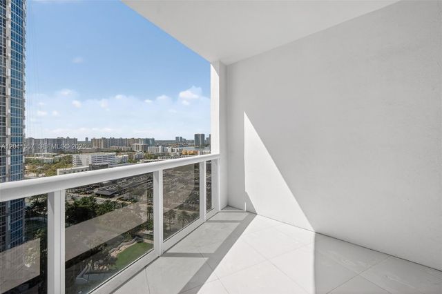 18201 Collins Avenue 2008, Sunny Isles Beach, FL 33160