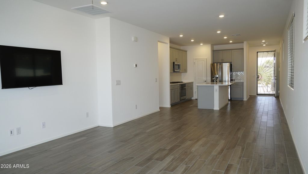 13099 N 146TH Drive, Surprise, AZ 85379 — photo 4