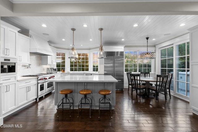 5545 Bromely Drive, Oak Park, CA 91377