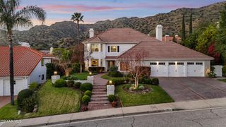 5545 Bromely Drive, Oak Park, CA 91377