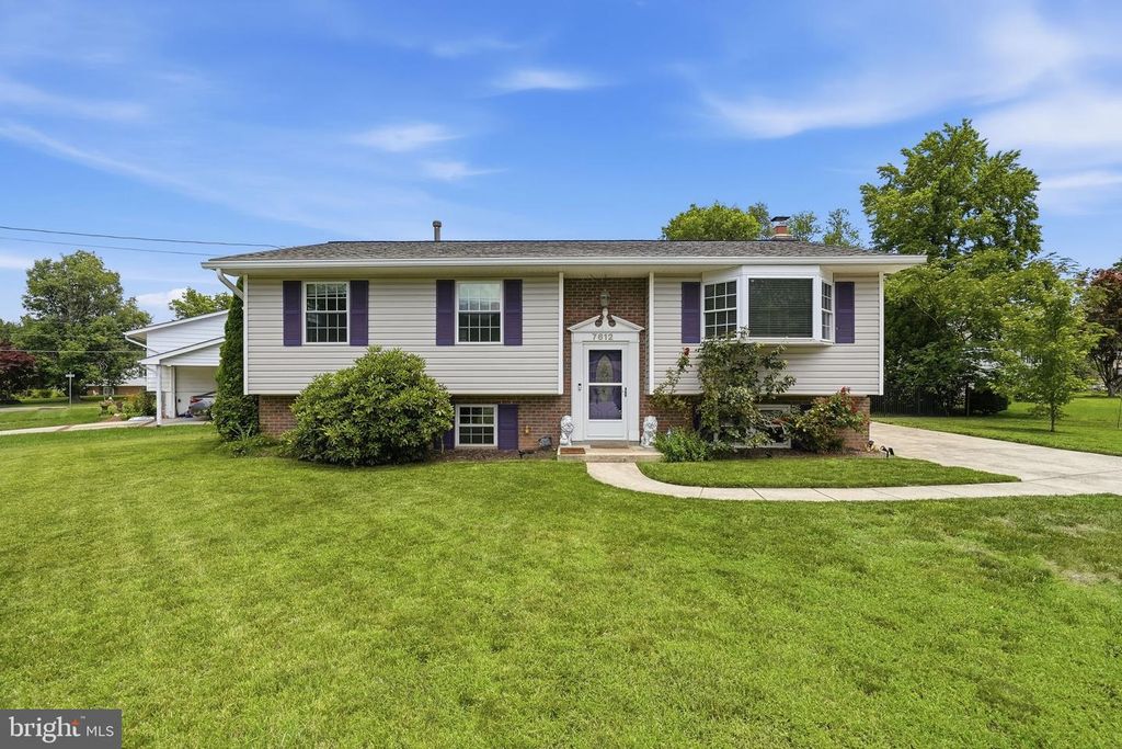 7612 MAHONEY DR, Lorton, VA 22079