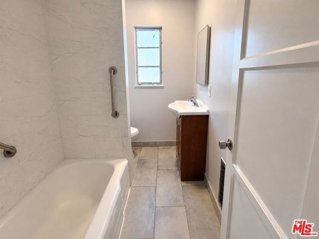 202 N Locust Street 6, Inglewood, CA 90301