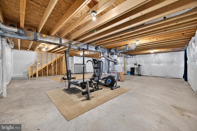 54 NORFOLK LN, Martinsburg, WV 25405