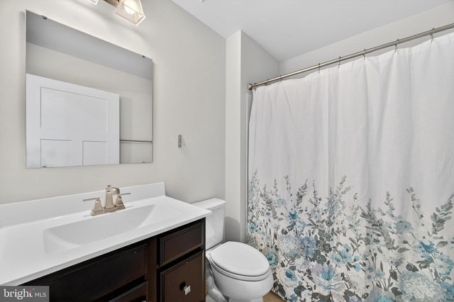 54 NORFOLK LN, Martinsburg, WV 25405