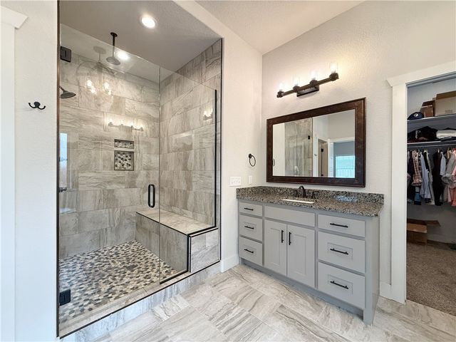 3750 Whitefish Street, Bentonville, AR 72712